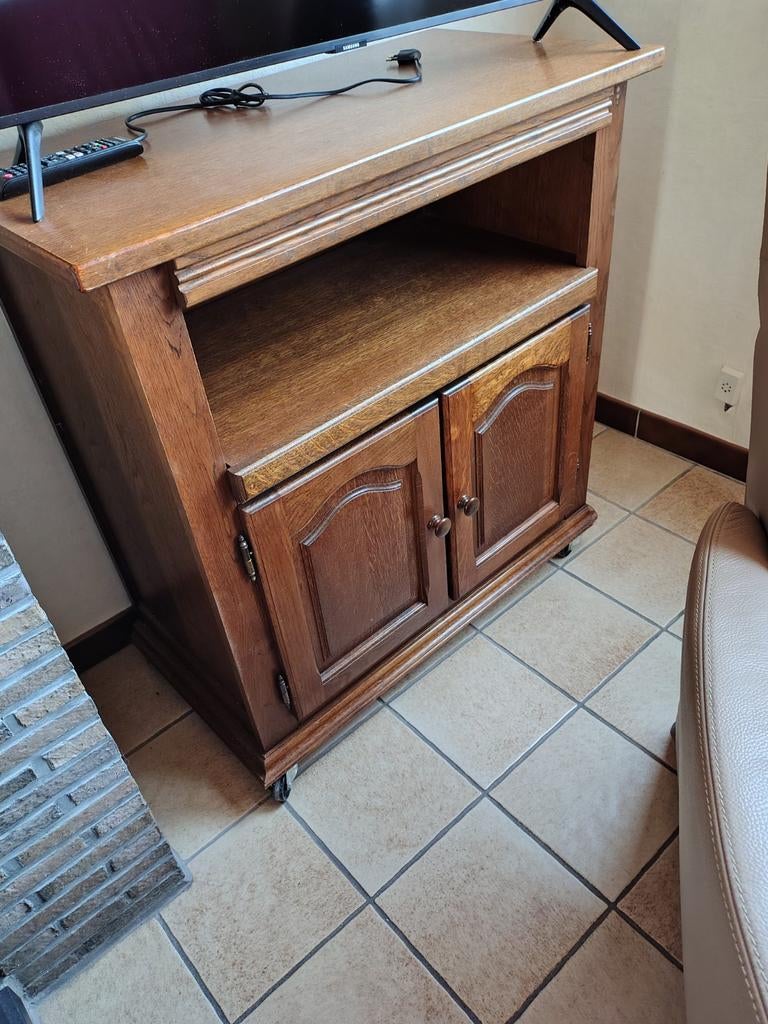 Gratis Tv kastje, Huis en Inrichting, Ophalen