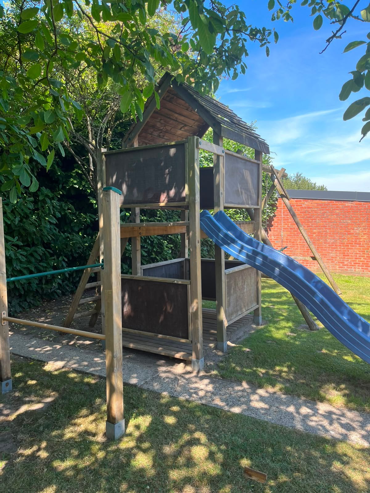 Houten speeltuig, Ophalen, Gebruikt, Hout