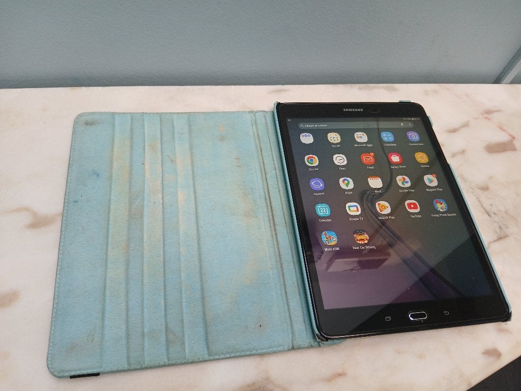 Tablette grand modèle peu utilisée, 13 pouces ou plus, Comme neuf, Enlèvement, Wi-Fi et Web mobile
