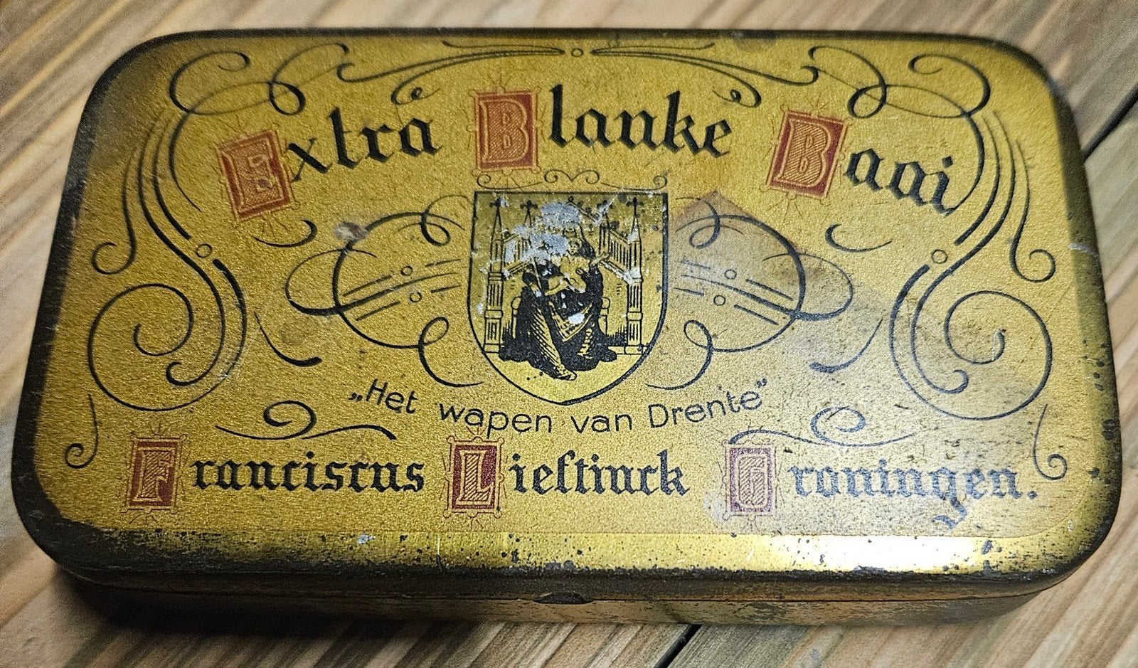Boîte à tabac vintage Extra Blanke Bay
Il s'agit d'un, Collections, Boîte en métal, Enlèvement ou Envoi