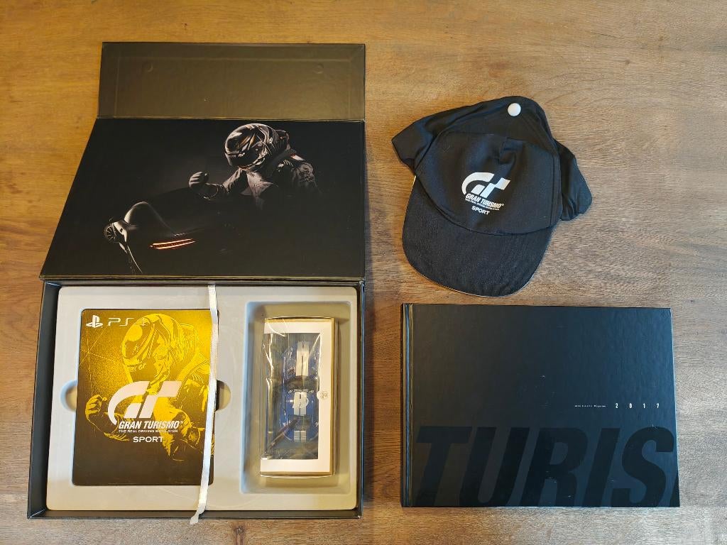 PlayStation 4 PS4 Gran Turismo Sport Collector's Edition, Games en Spelcomputers, Racen en Vliegen, Virtual Reality, Eén computer