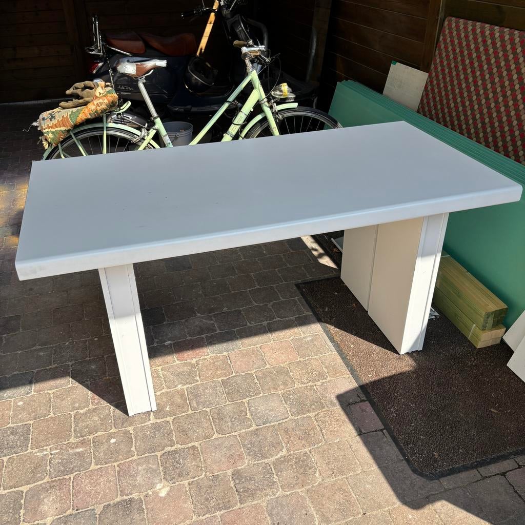 Zware Obumex (keuken)tafel, Ophalen, Overige materialen, Gebruikt, 50 tot 100 cm