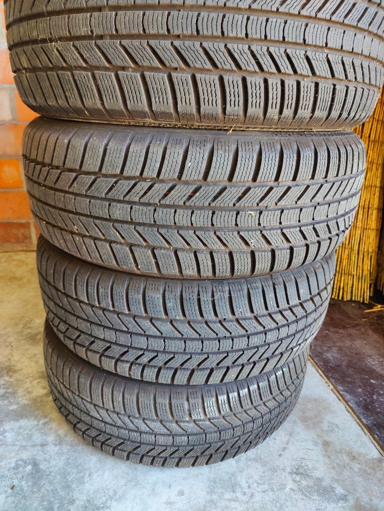 4 pneus Continental WinterContact TS 870 P 235/55 R19 105V, Autos : Pièces & Accessoires, Pneus hiver, Pneu(s), 19 pouces, Enlèvement