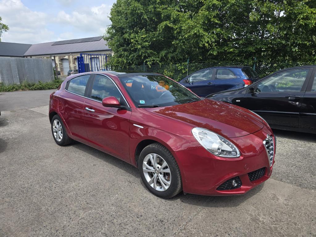 Alfa Romeo Giulietta 2012 photo 3