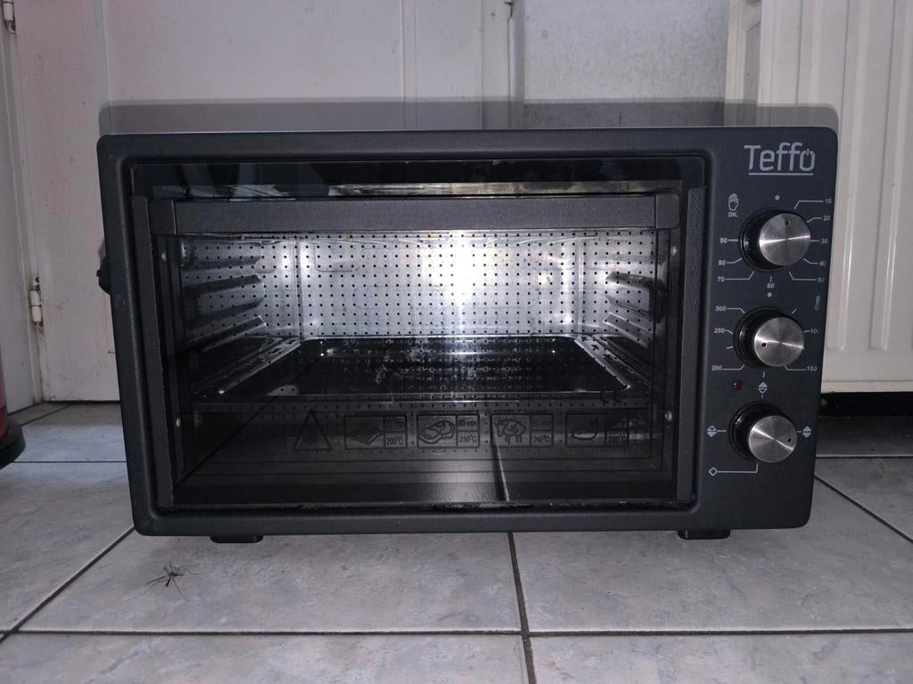 Four Électrique Teffo 42 litres. Bon etat, Electroménager, Fours, Enlèvement, Four