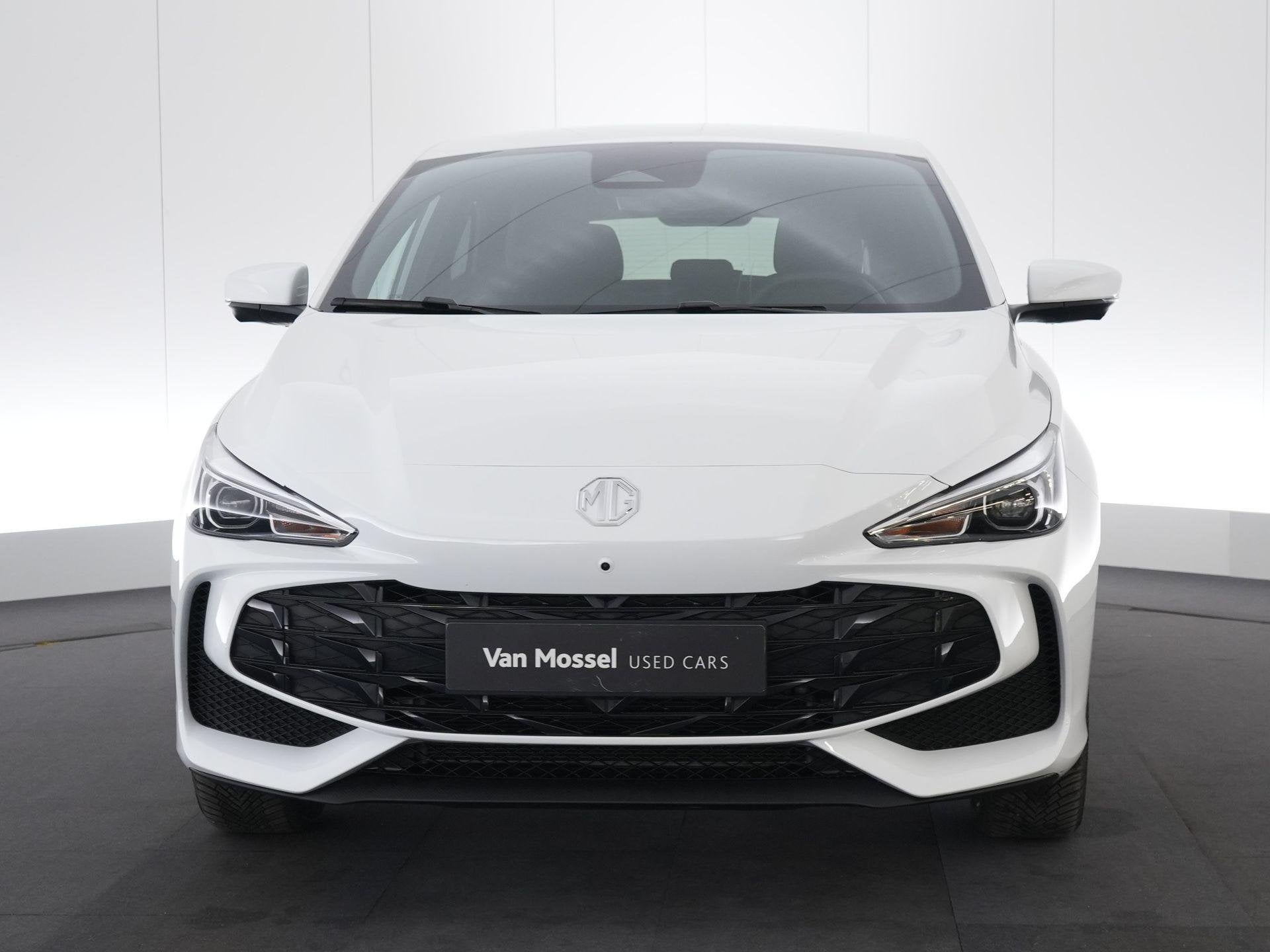 MG MG3 Hybrid+ Luxury, Auto's, Stof, 4 cilinders, Wit, Bedrijf