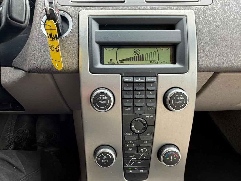 Volvo S40 (Stock ID 98543) — 22