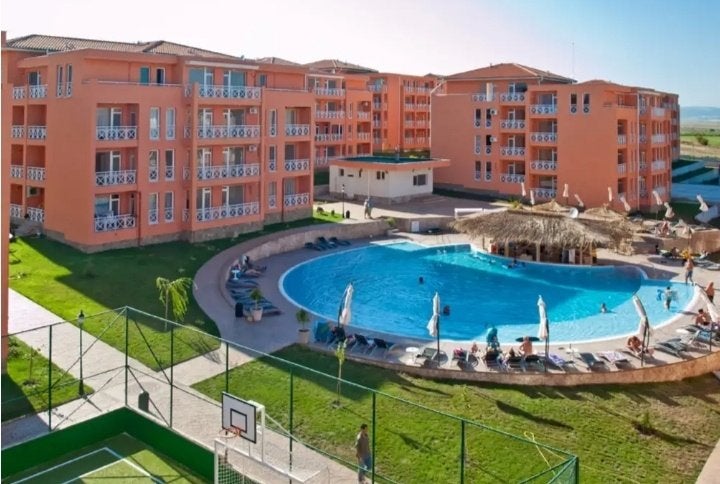 Appartement met nieuwe airconditioning in Sunny Day 6, Immo, Overig Europa, 2 kamers, Stad, Appartement