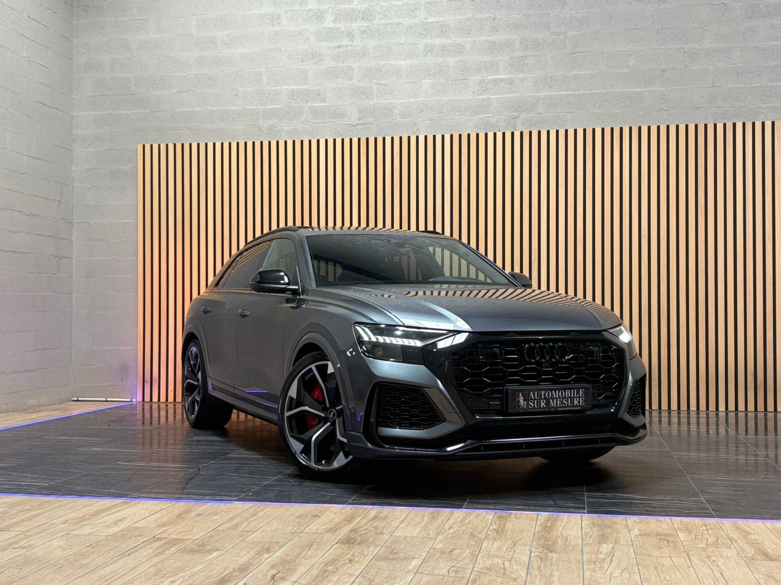 AUDI RSQ8, Auto's, Audi, Zwart, Parkeerassistent, Particulier, SUV of Terreinwagen