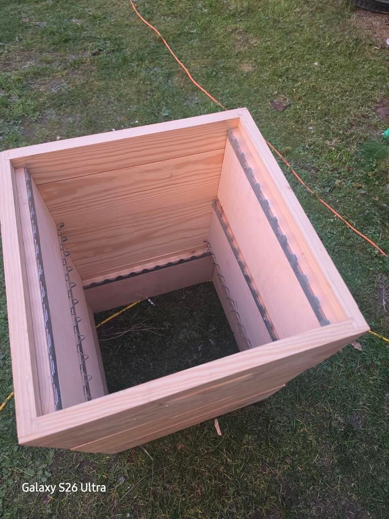 Simplex Be bijenkasten., Ophalen