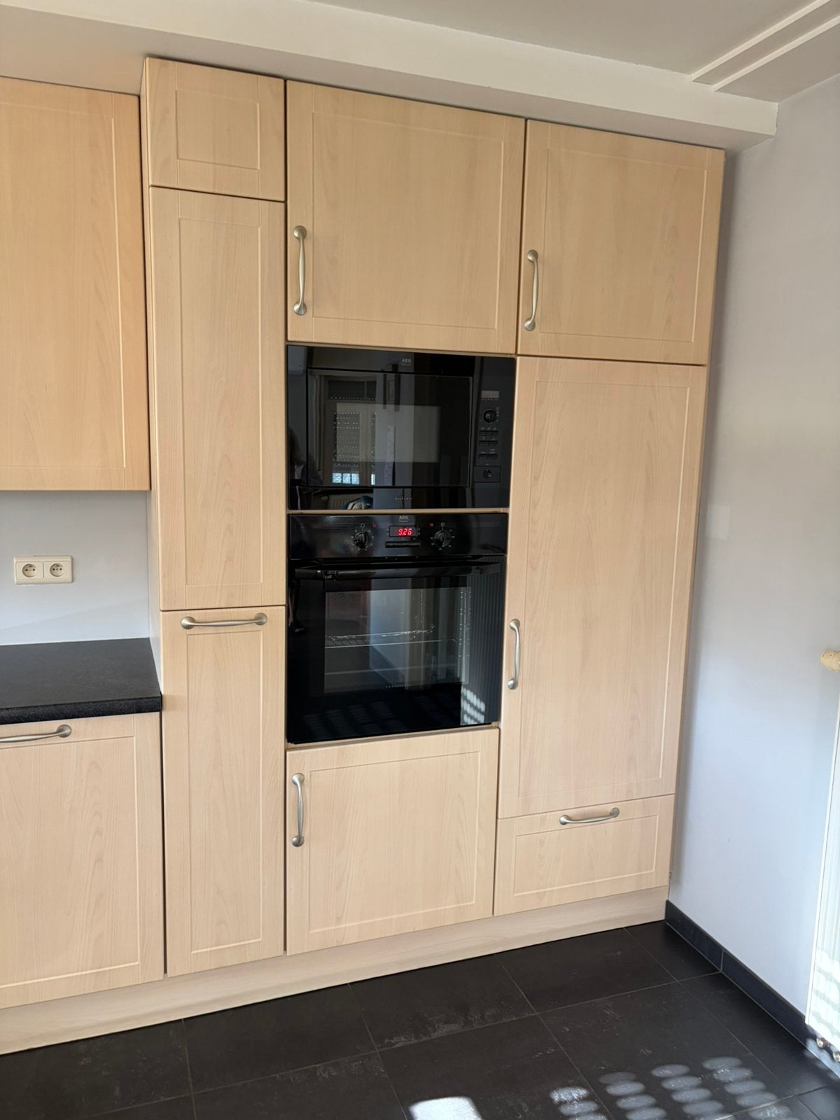 2’ hands keuken, Ophalen, Gebruikt, Hoekkeuken, Hout