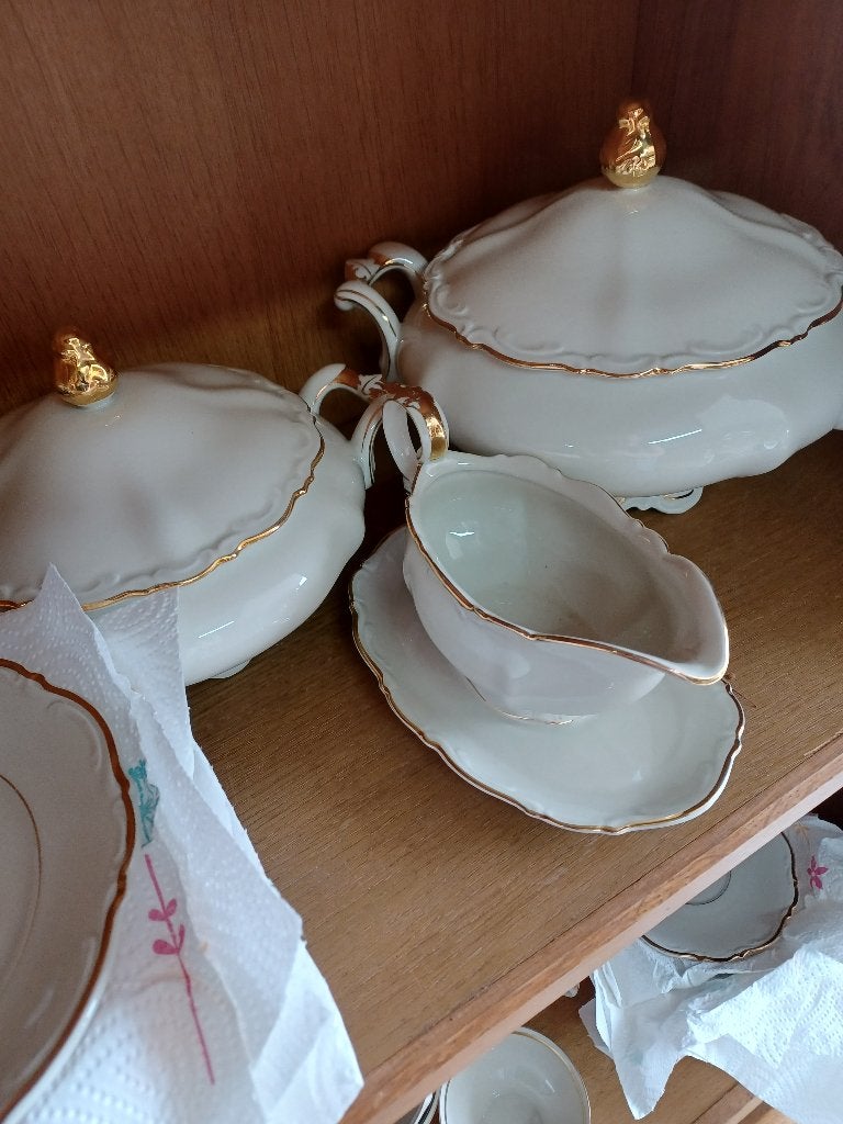 koffie-en eetservies Bavaria met gouden randje, Enlèvement