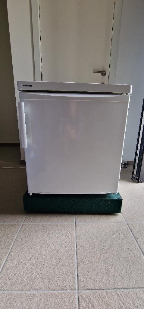 barkoelkast, Avec compartiment congélateur, Comme neuf, Enlèvement, 45 à 60 cm