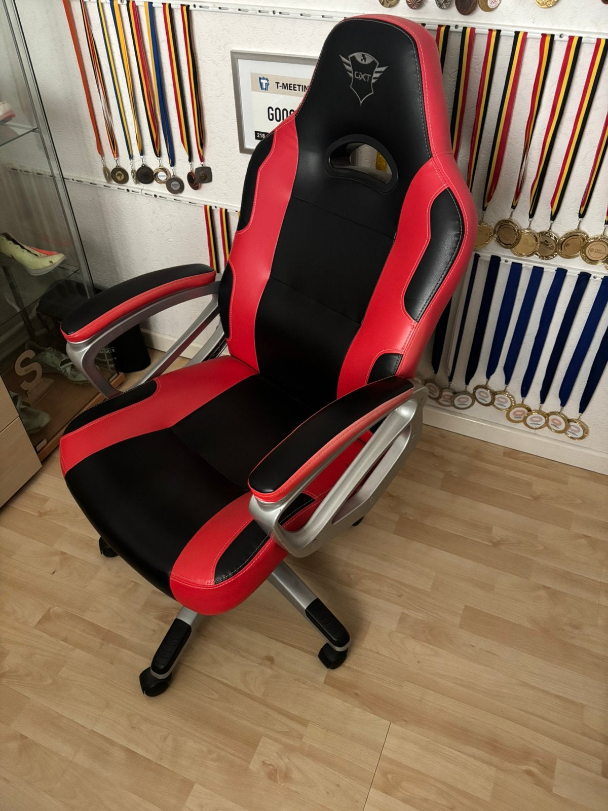 Gaming chair, Huis en Inrichting, Ophalen, Zwart, Zo goed als nieuw, Gaming bureaustoel