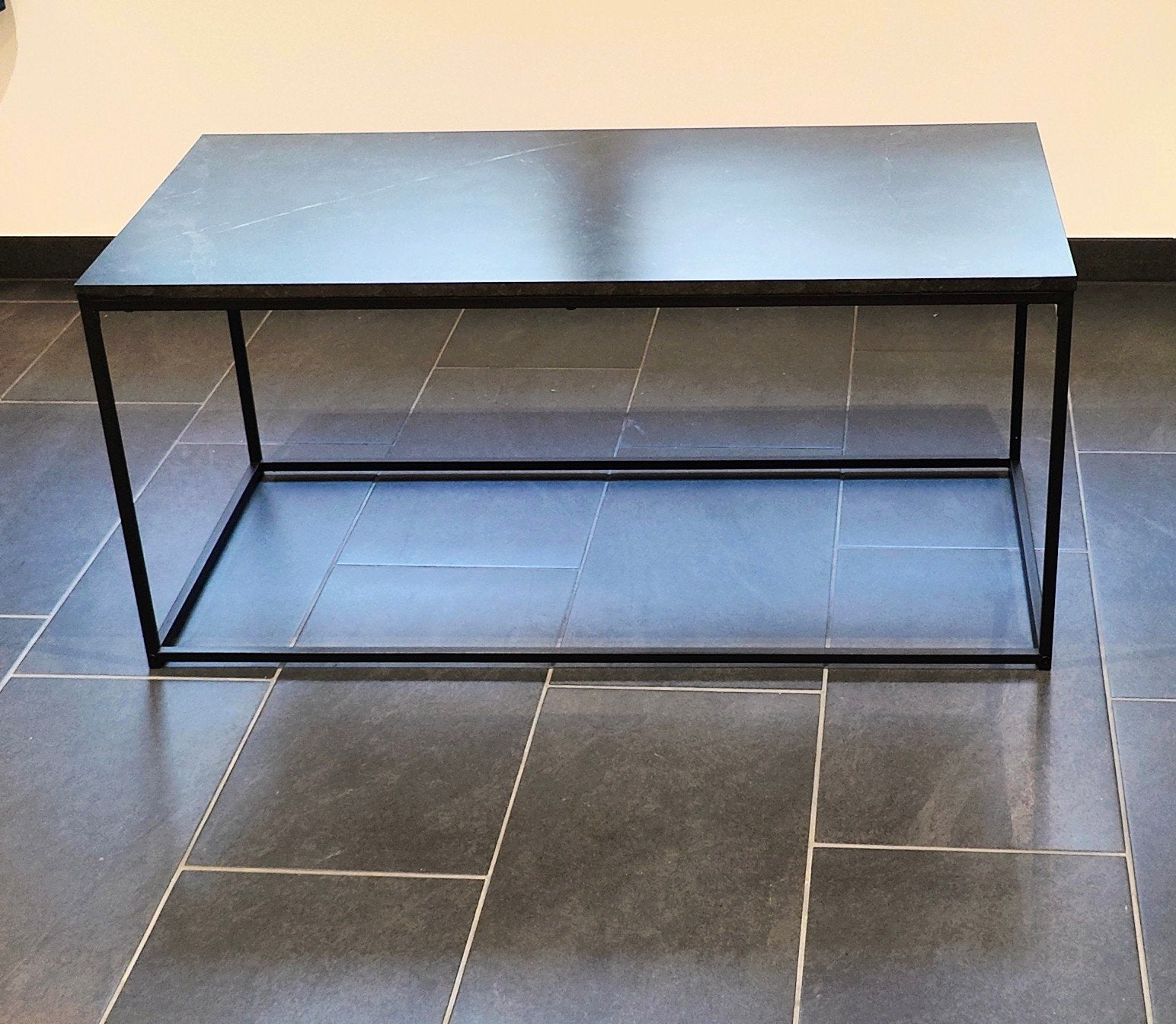 Salontafel Jysk Trosterud Zwart Marmerlook - Nieuw!, Neuf, 100 à 150 cm, Métal, Enlèvement