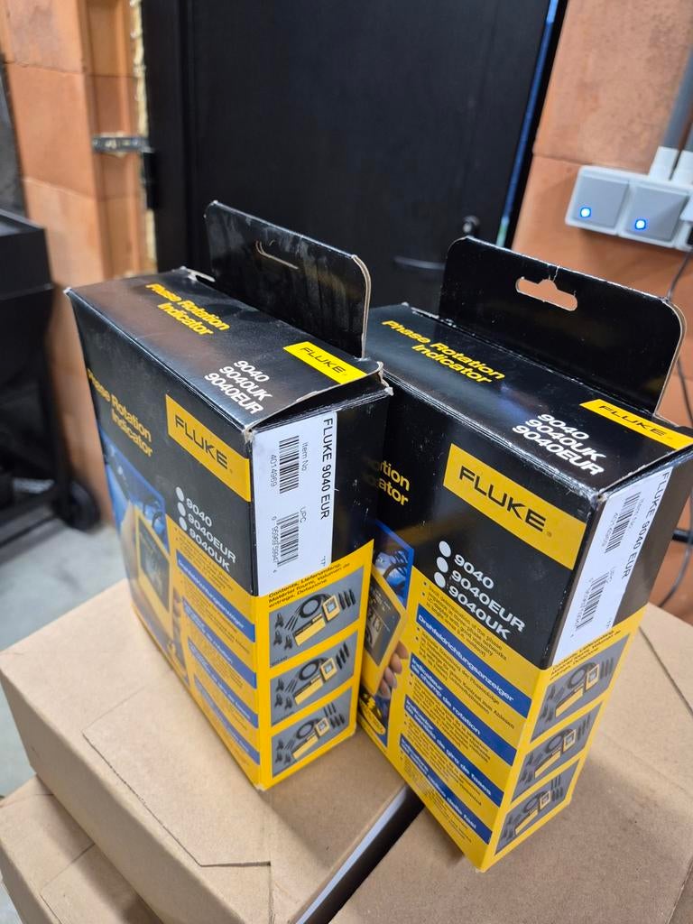 Fluke 9040EUR 2x, Ophalen