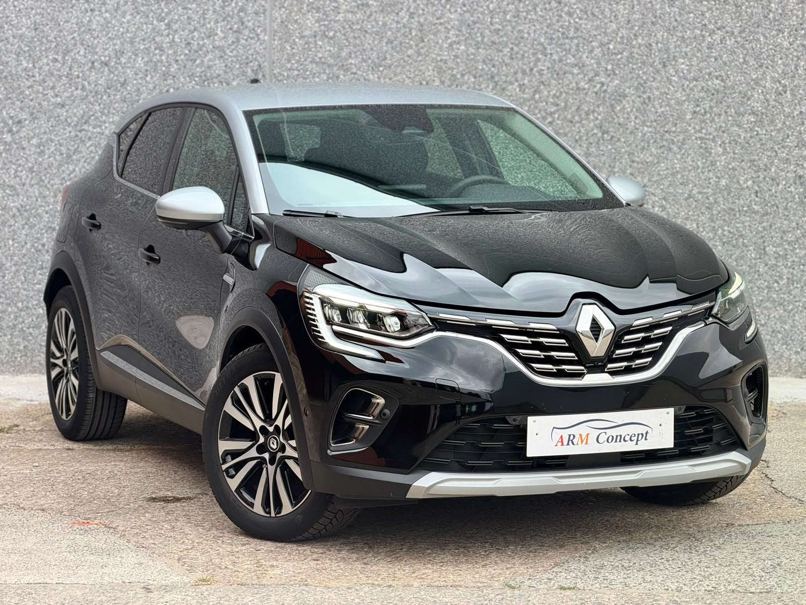 Renault Captur 1.6 Hybride 10/2023 GARANTIE 12 Mois 16000km, Autos, Renault, Cuir, Achat, 6 portes, Euro 6