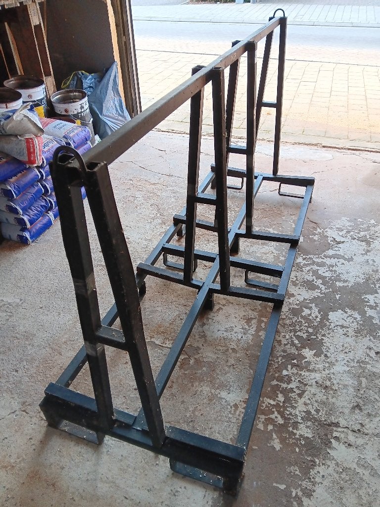 Porte-vitres (couleur kaki), Bricolage & Construction, Vitres, Châssis & Fenêtres, Enlèvement, Utilisé