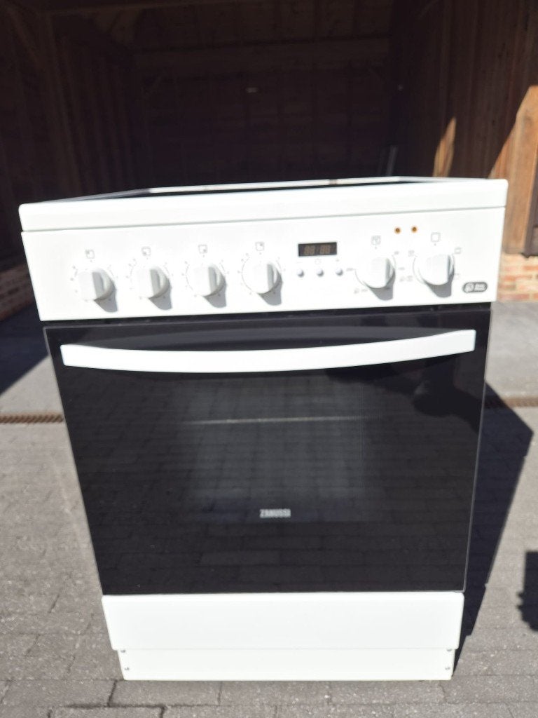 Zanussi Fornuis, 85 à 90 cm, 4 zones de cuisson, Enlèvement, Utilisé