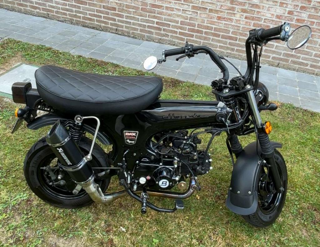 Bluroc dax 50cc, Fietsen en Brommers, Ophalen