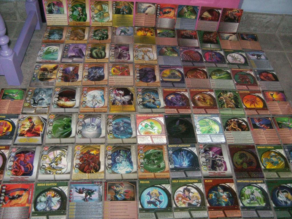 Lot bakugan kaarten. (85 stuks), Hobby en Vrije tijd, Ophalen of Verzenden, Gebruikt, Meerdere kaarten