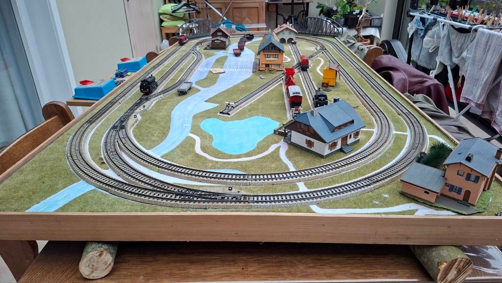 Trains et voies Märklin., Hobby & Loisirs créatifs, Enlèvement