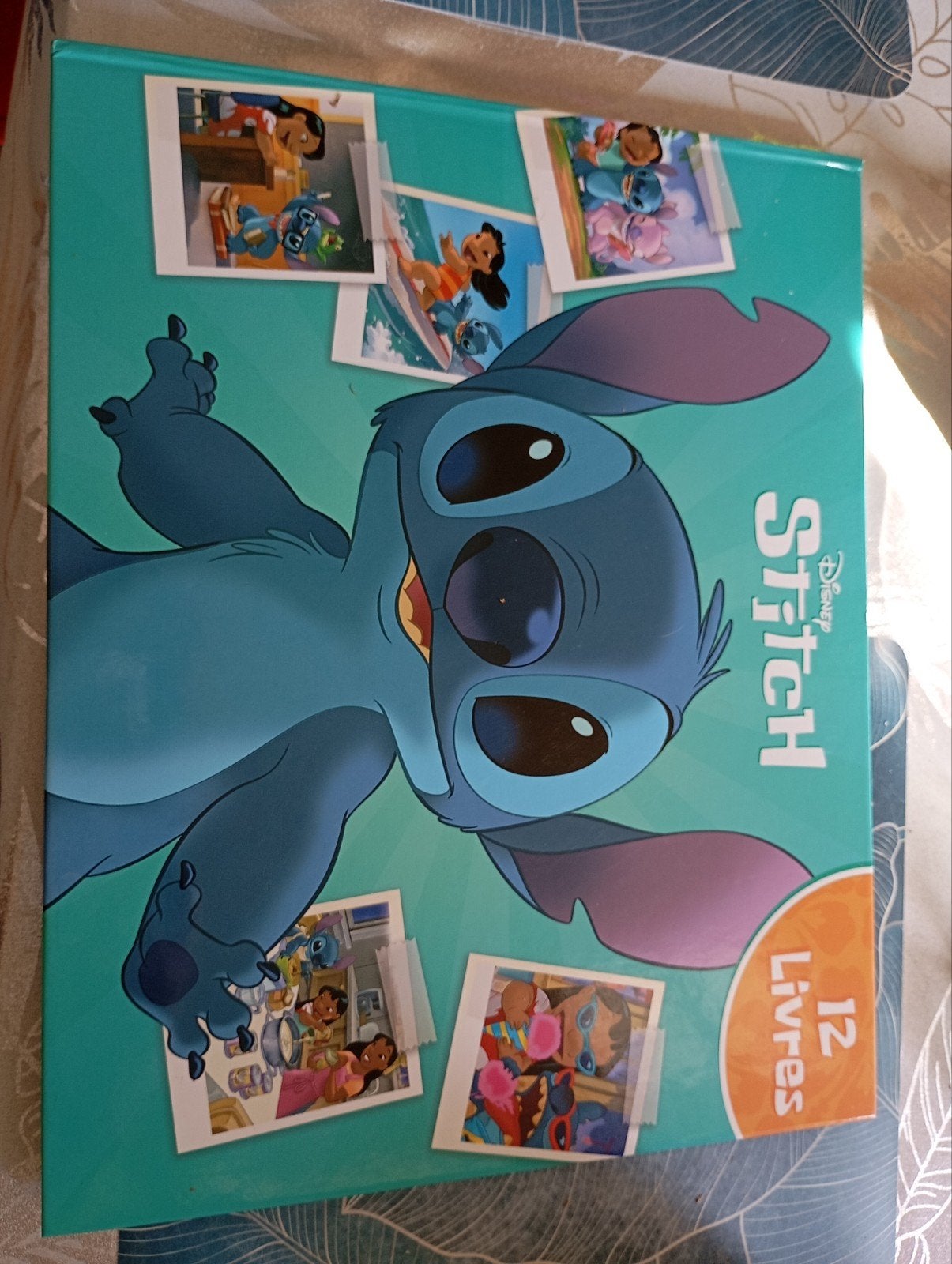 Livre collection Stitch, Enlèvement ou Envoi