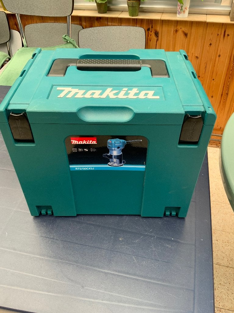 Defonceuse/affleureuse, Neuf, Électrique, Enlèvement, Makita