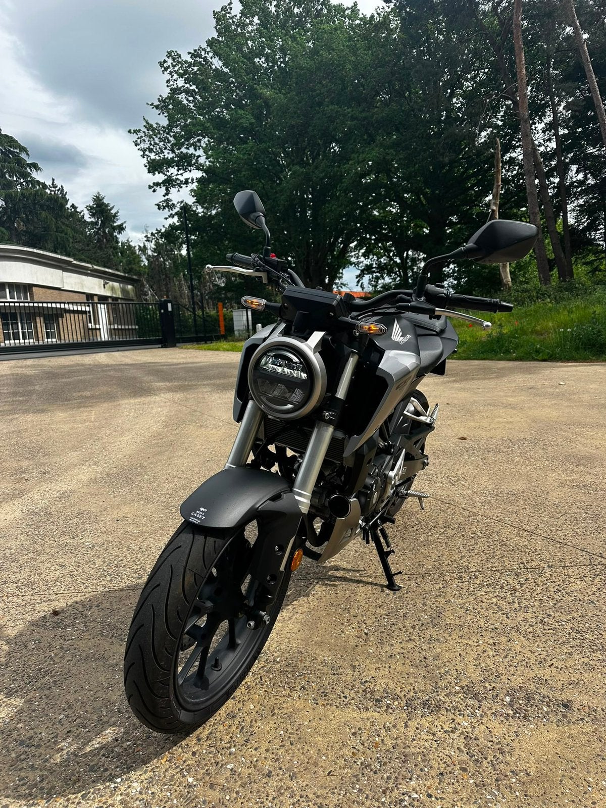 Honda CB125 R, Motoren, Particulier