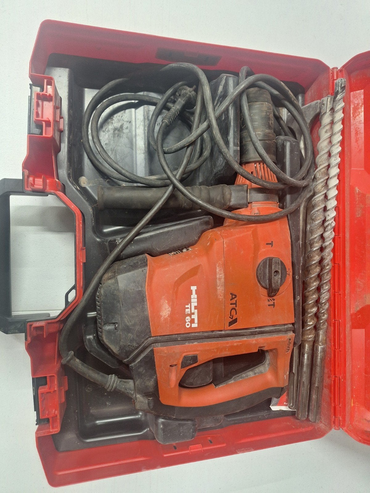 Outils, grues et chauffe-eau instantanés, Bricolage & Construction, Envoi