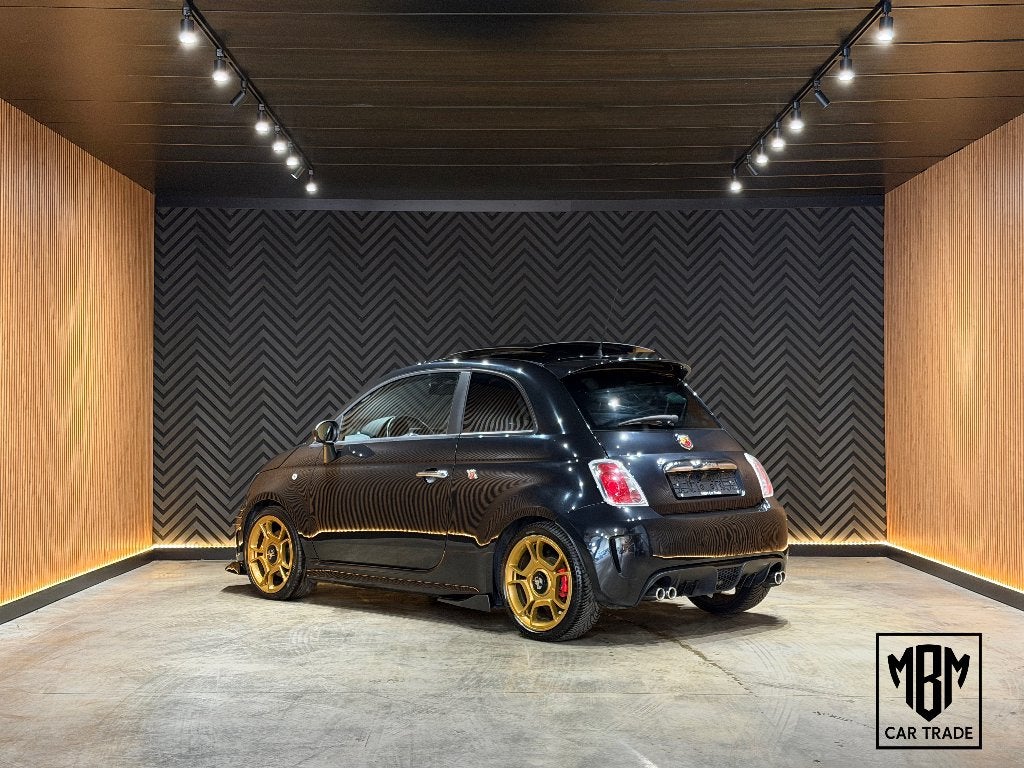 ✅ Abarth 500 1.4 T-JET GARANTIE Pano Alcantara Sterrenhemel, Auto's, Abarth, Voorwielaandrijving, Zwart, 4 cilinders, https://public.car-pass.be/vhr/ef3322ba-ca41-45df-aa2f-f8e1630a6119