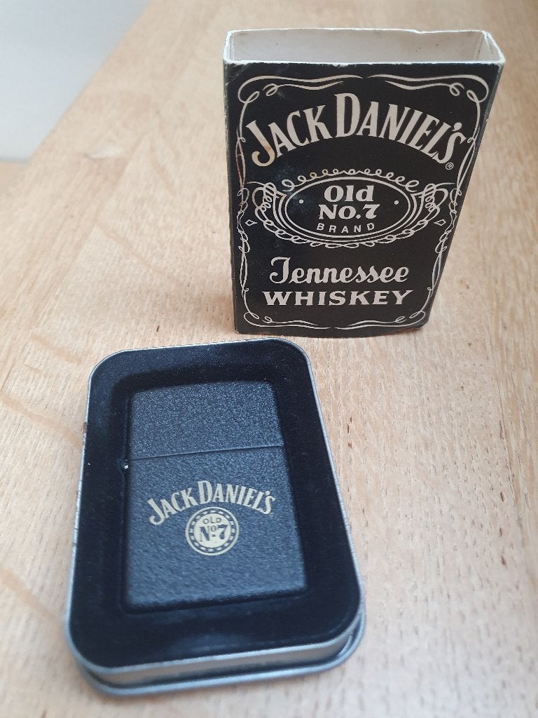 Briquet Zippo Jack Daniels (avec boîte), Enlèvement ou Envoi, Briquet