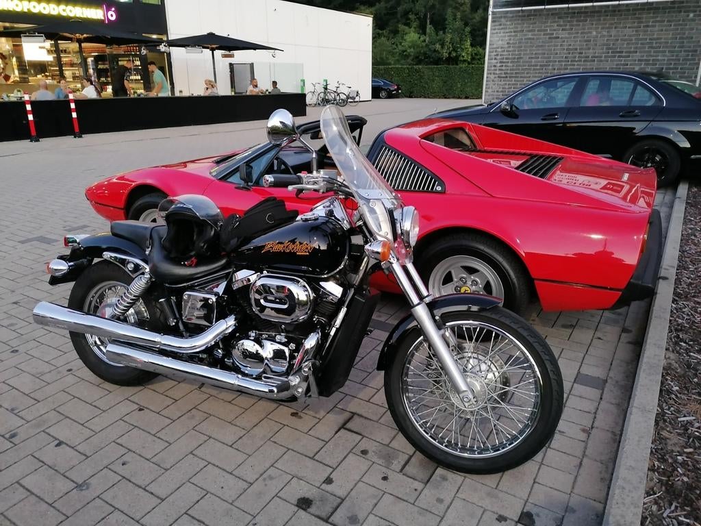 Honda black widow, Motoren, 750 cc, Handvatverwarming, 2 cilinders, Chopper