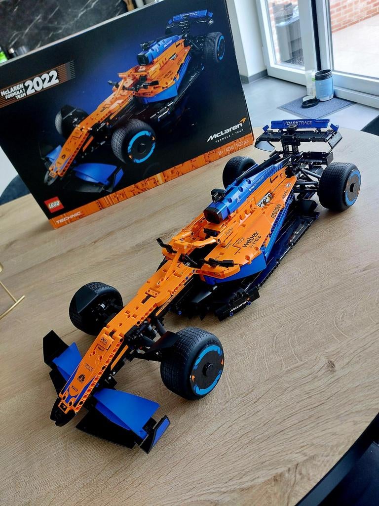 Lego - 42141, Hobby en Vrije tijd, Modelbouw | Radiografisch | Auto's, Gebruikt, Schaal 1:8, Ophalen of Verzenden
