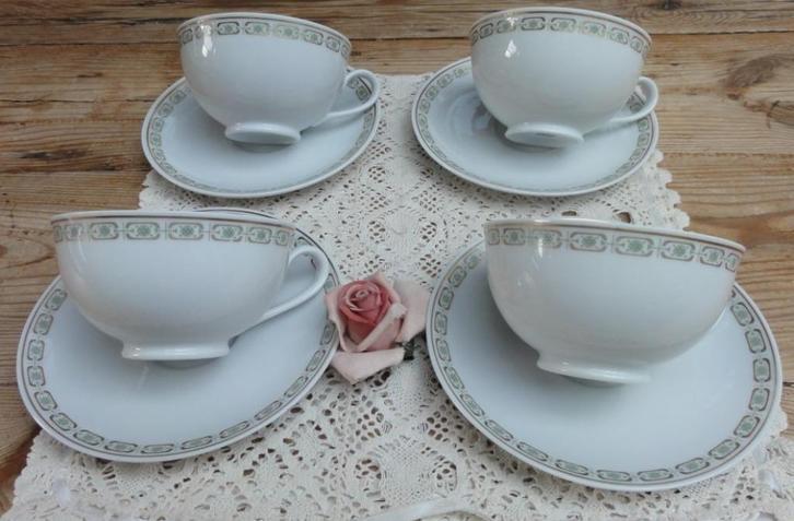 3 + 1 Vintage kop en schotels groen/ goud, Mosa 3 poortjes, Gebruikt, -, -, Ophalen of Verzenden