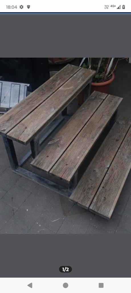 Lengte 95 Cm .
Breete 77 Cm .
Hoogte 49.5 Cm .
Prijs O.V.T., Diversen, Trapliften, Ophalen, Zo goed als nieuw, Recht