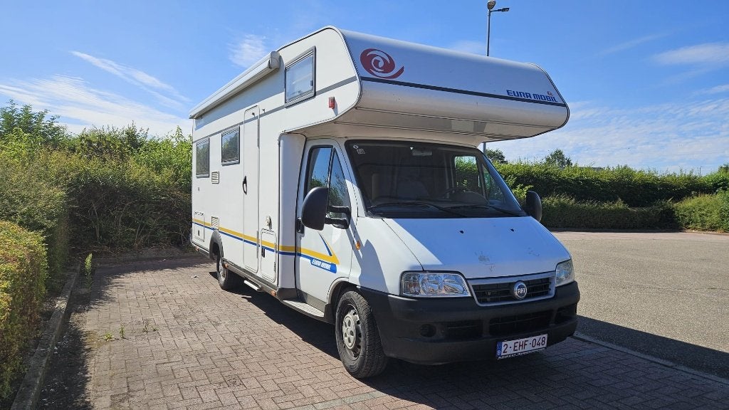 Eura Mobil 695 HB - Fiat 2.8 JTD - 3850 kg - C1 - 96 000 km, Siège standard, Toilette à cassette, Fiat, Boîte manuelle