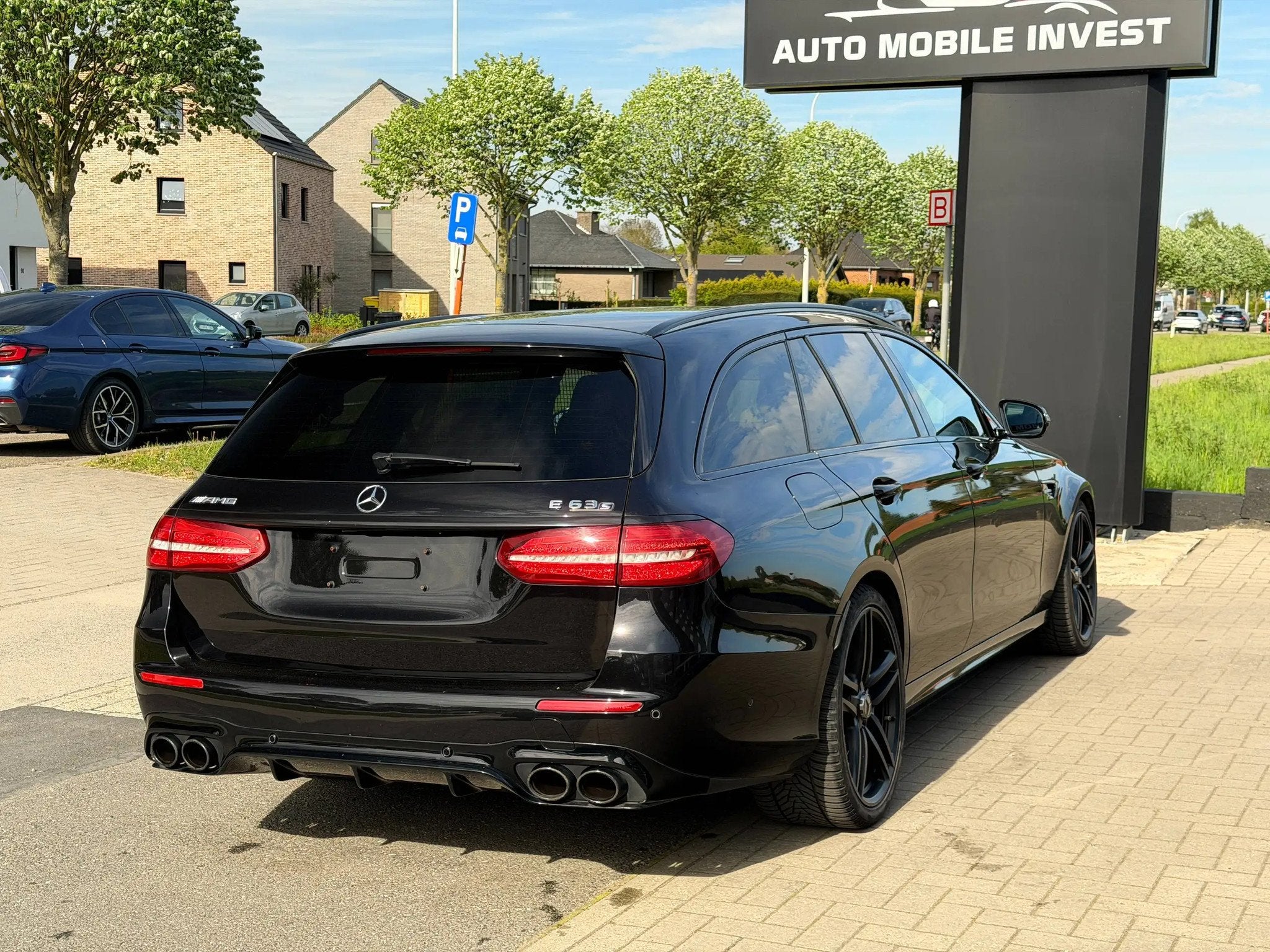 Mercedes-Benz E 63 AMG E 63 AMG 4-Matic 0483/47.20.60, Autos, Cuir, Achat, Entreprise, Carnet d'entretien