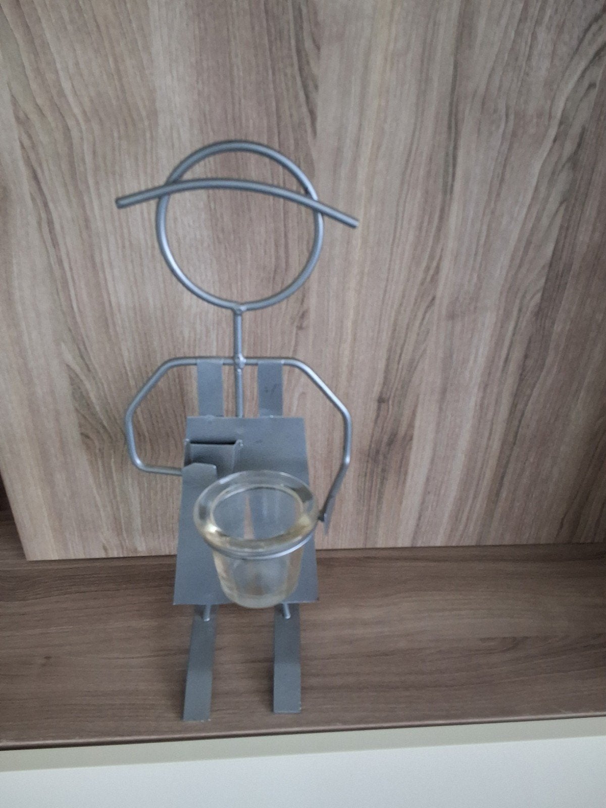 metalen meisje met bloempotje, Huis en Inrichting, Ophalen, Gebruikt, Metaal