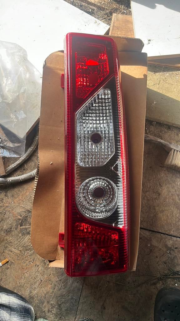 bloc de feu arrière droit pour Citroën Jumpy NEUF, Auto-onderdelen, Verlichting, Citroën, Ophalen of Verzenden