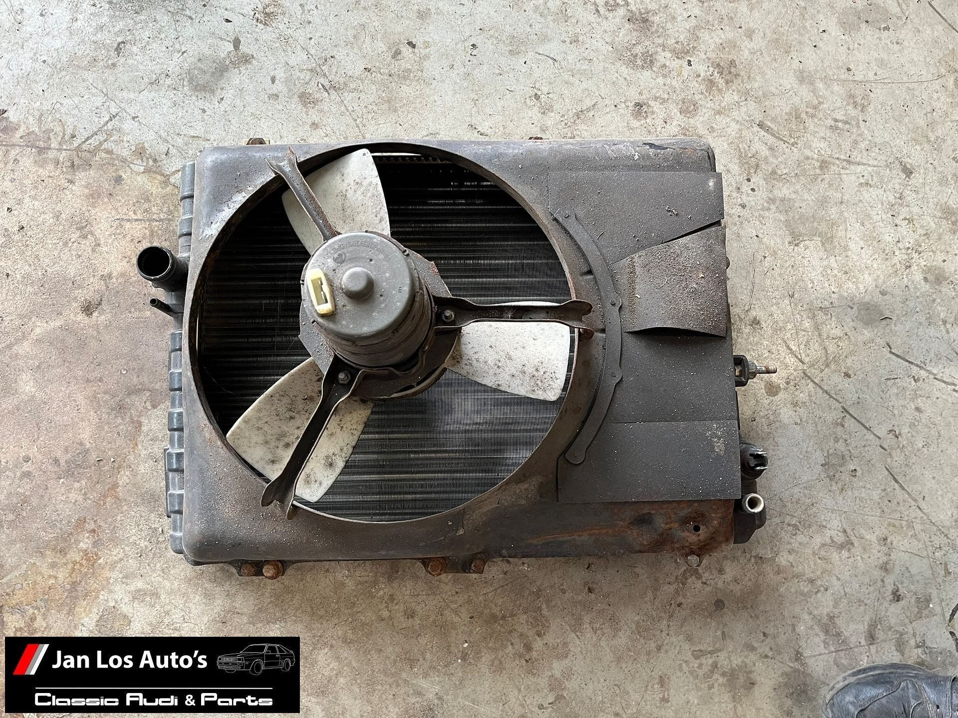 Audi 80 coupe typ 85 typ 81 B2 Radiateur 5 cilinder imitatie, -, Origine de la pièce connue, Utilisé, -