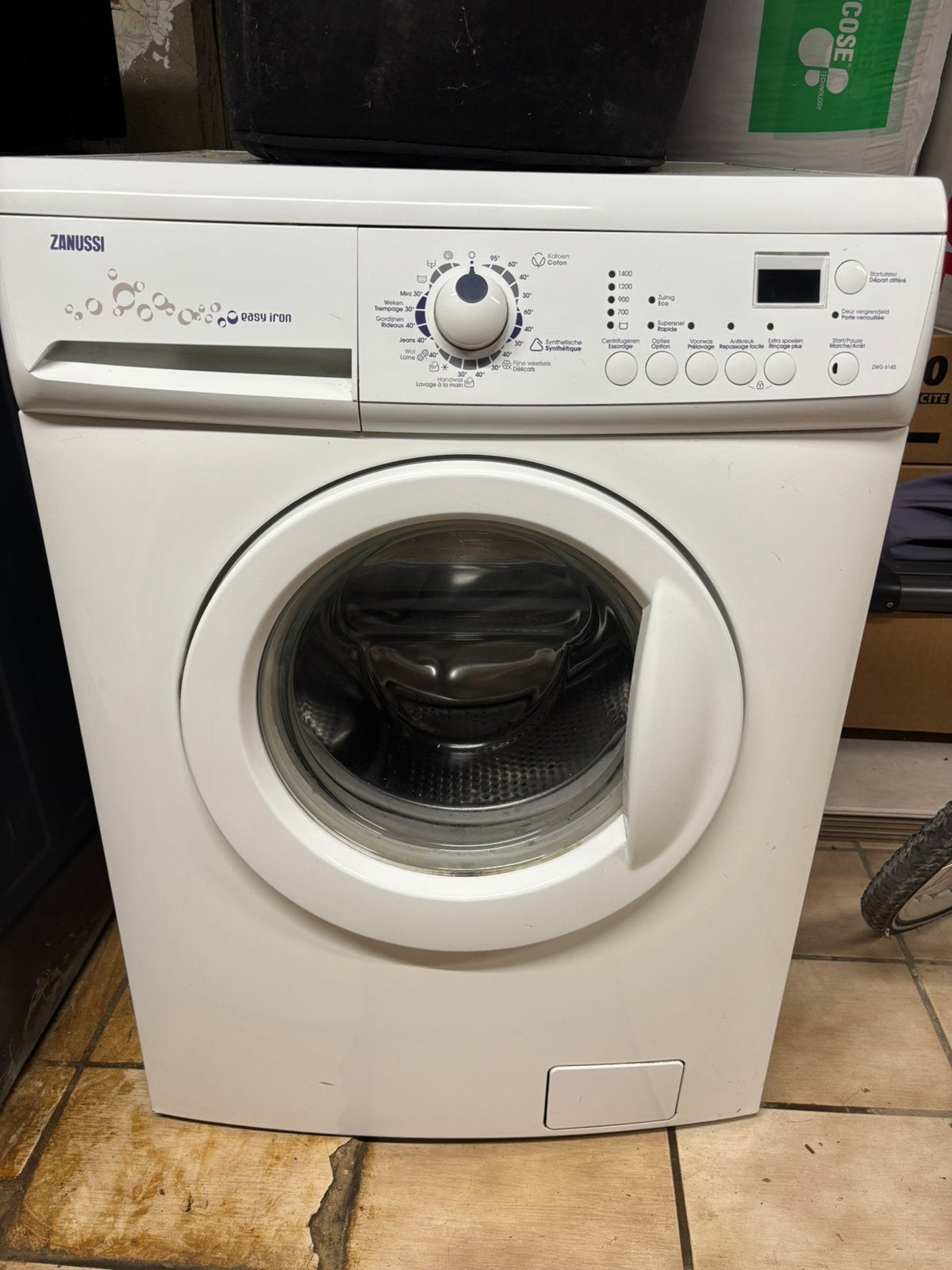 Wasmachine ZANUSSI, Ophalen, Gebruikt, Voorlader, 85 tot 90 cm