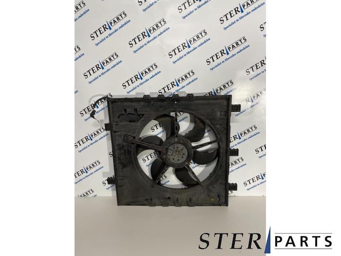 Ventilateur d'un Mercedes Vito, Autos : Pièces & Accessoires, 3 mois de garantie, Utilisé, -, -
