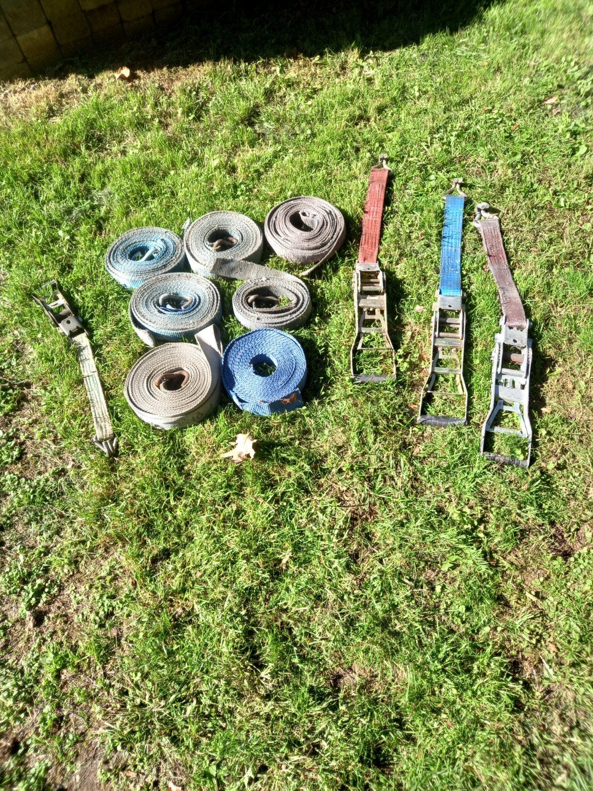 spanriemen en ratels, Ophalen