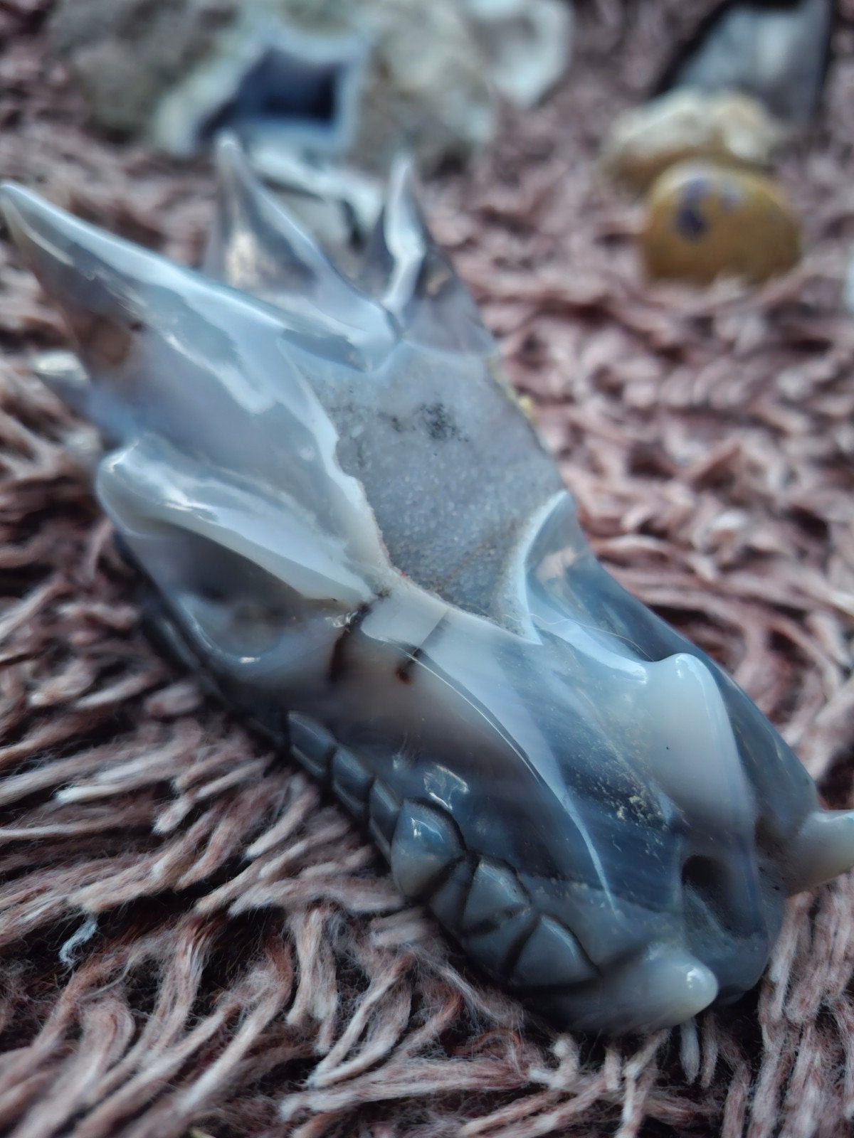 Grote draakcarving in Agaat met druzy, Enlèvement ou Envoi