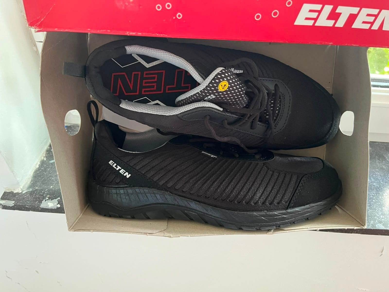 Werkschoenen Elten maat 45, Ophalen