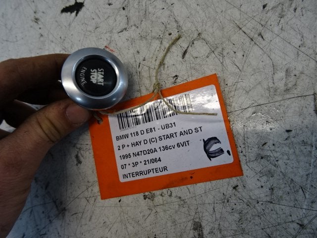 COMMUTATEUR BMW 1 serie (E81) (01-2006/09-2012) (694949907), Utilisé, BMW, Petuelring 130
80809  München, DE, Bayerische Motoren Werke AG