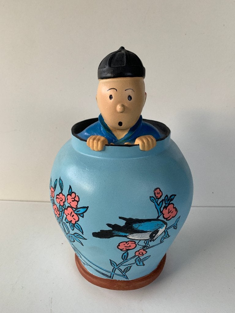 STRIPFIGUUR KUIFJE: KUIFJE EN BOBBIE IN VAAS, Ophalen of Verzenden, Kuifje, Zo goed als nieuw, Beeldje of Figuurtje