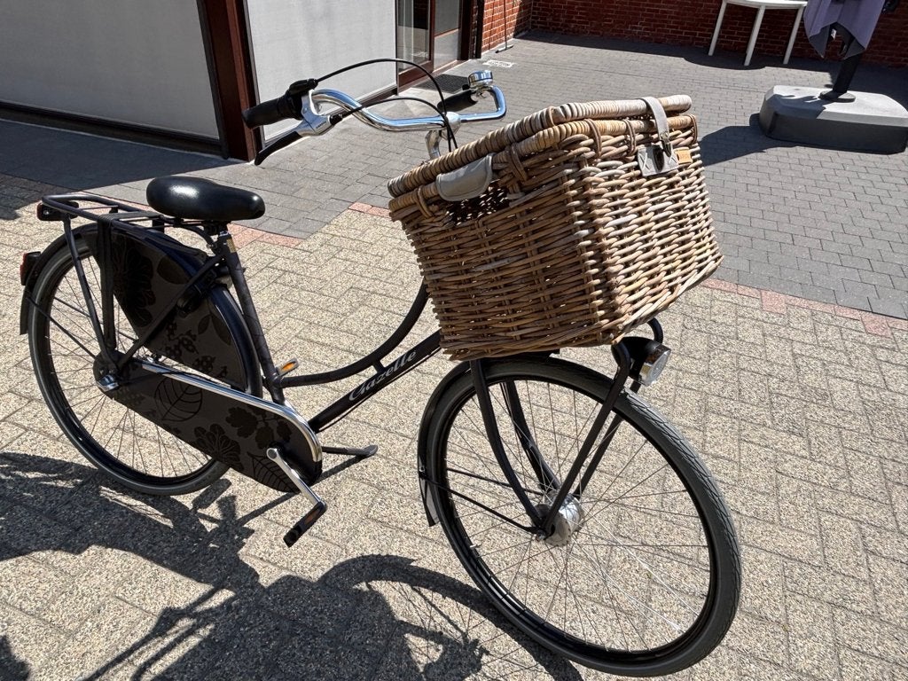 Damesfiets Gazelle, Ophalen, Terugtraprem, Versnellingen, Zo goed als nieuw
