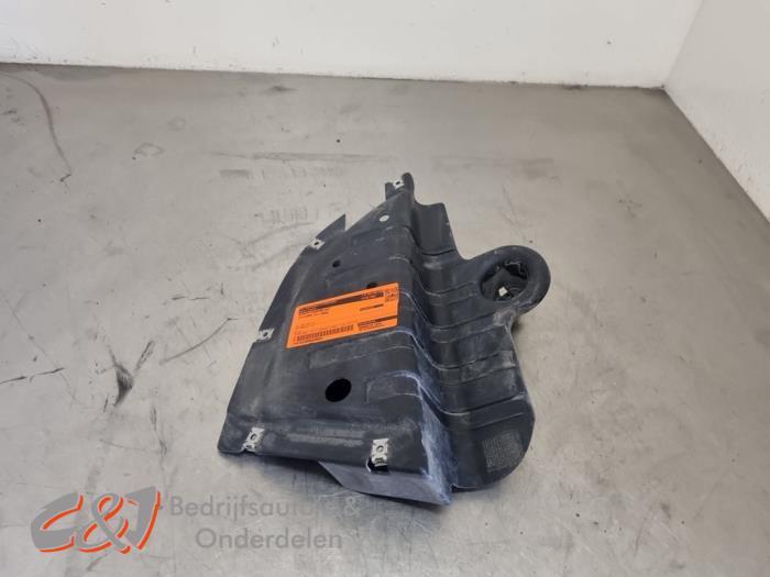 Pare-chocs plaque inférieure d'un Volkswagen Caddy, Volkswagen, -, 3 mois de garantie, Utilisé